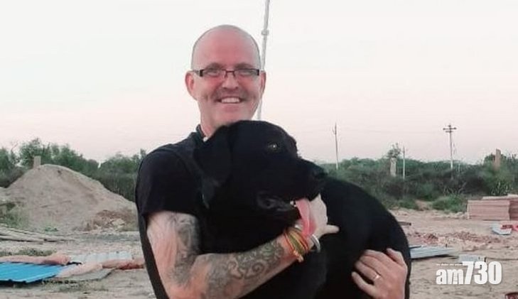  【超級黑仔】英慈善工作者中過瘧疾登格熱新冠肺炎 最近被眼鏡蛇咬失明兼癱瘓