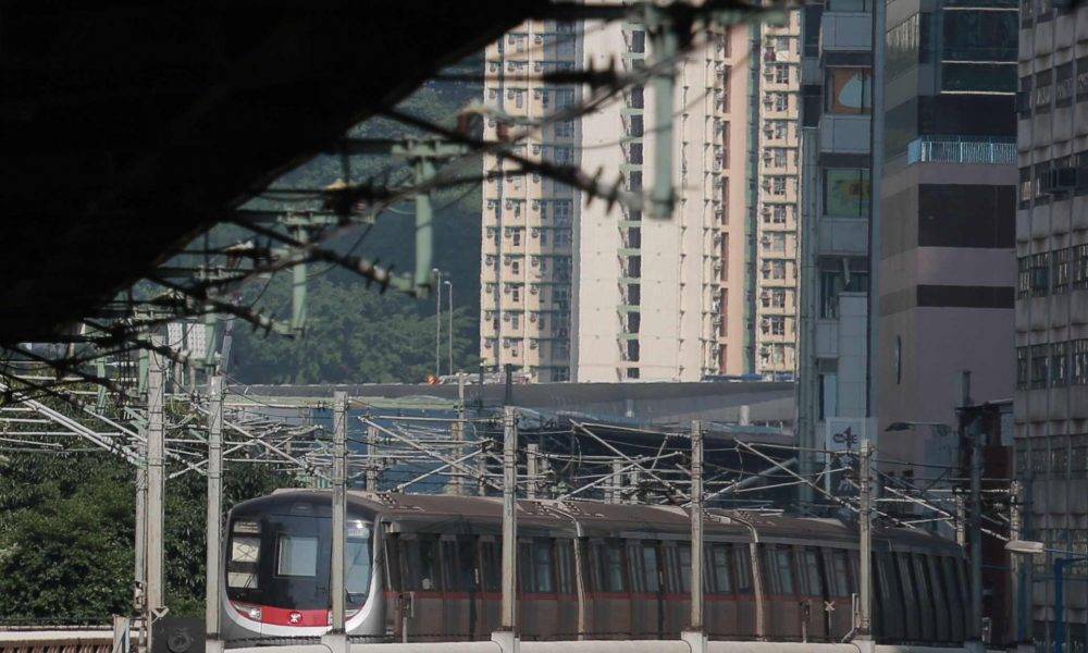 港鐵月票100元扣減優惠延至明年6月