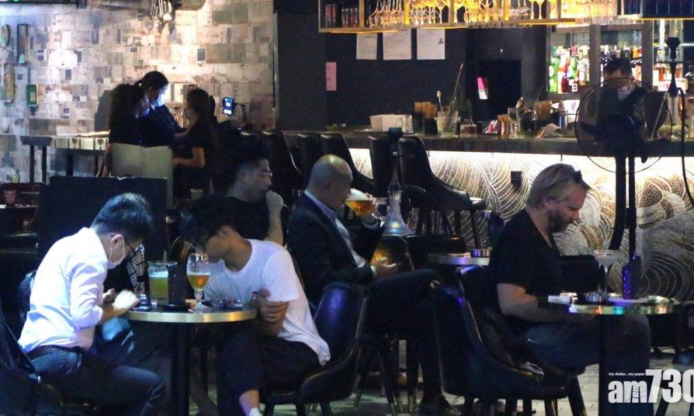 【新冠肺炎】逾300酒吧參與「安心出行」  業界稱不會強制顧客登記