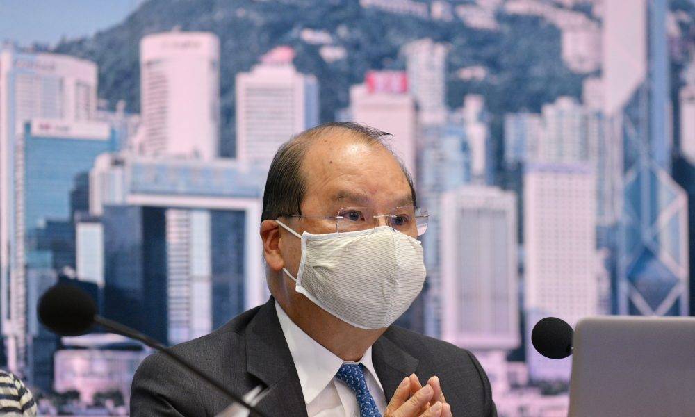 【新冠肺炎】或推更嚴厲防疫抗疫措施　張建宗：香港正處於防疫危急時刻