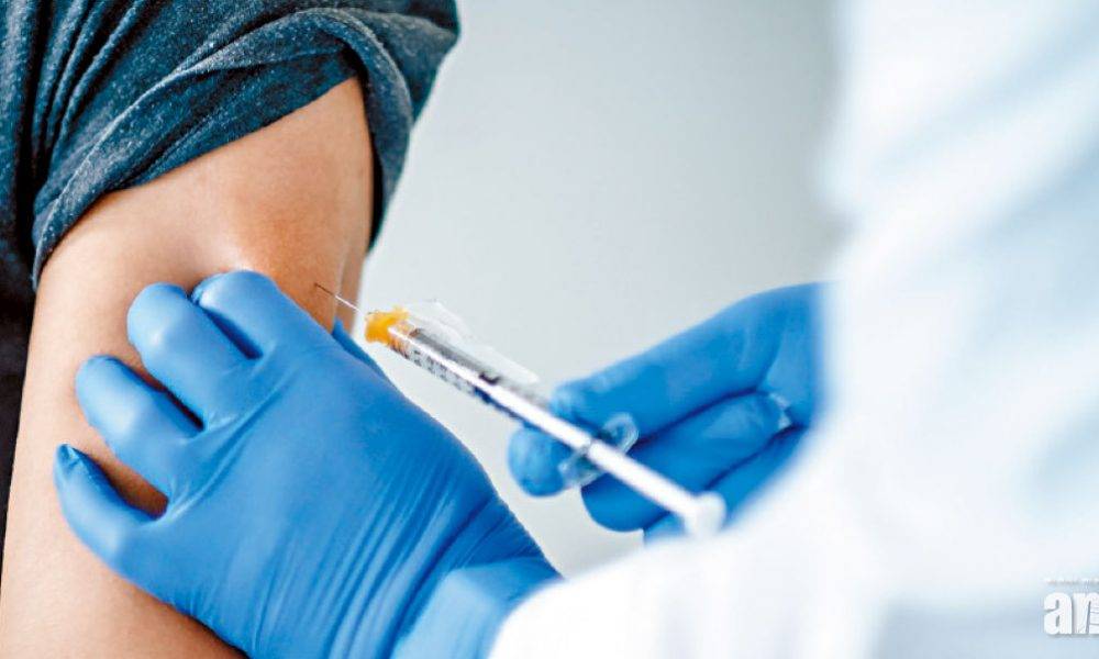  英批准使用輝瑞疫苗 下周為高危群組接種