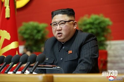  北韓生活| 金正恩立新法檢查手機 禁年輕人短訊用南韓俚語 違者面臨勞改