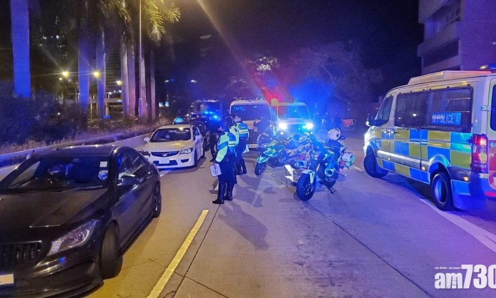 警香港仔反非法賽車拘17男 警員一度拔槍戒備