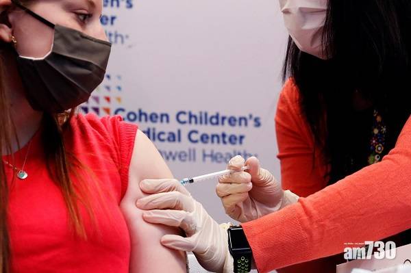  新冠疫苗｜接種疫苗影響經期 美國女性稱量多兼疼痛持續16天