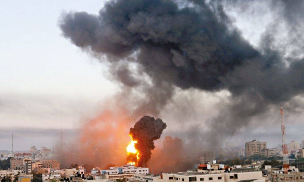 恐爆戰爭 2014年以來最激烈交火 以巴互相空襲加沙53死300傷