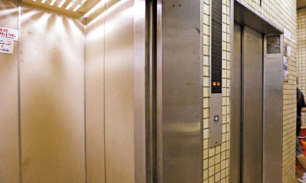  預約巡查 突擊查升降機扶手電梯僅3.6% 申訴專員批機電署欠阻嚇