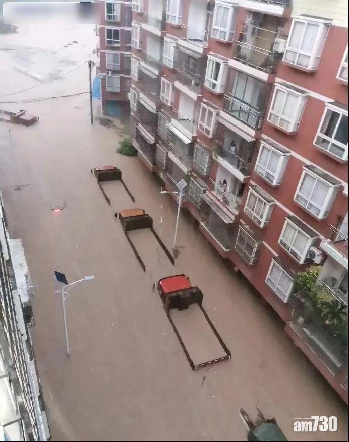  四川豪雨59萬人受災  北京料暴雨30小時全市戒備