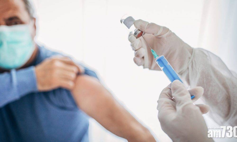  新冠疫苗｜英國據報將為部分國民接種第三針疫苗
