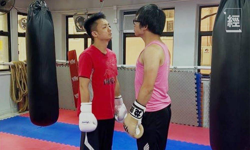  林作和鍾培生的「林鍾大戰」拳賽於明日9月18日），在九龍灣國際展貿中心舉行。