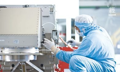 晶片需求持續 ASML與台積電 哪隻更好？ | 三火木