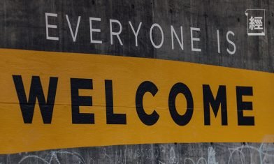 家庭月入10萬 12歲兒子欠自理能力 想為免費讀書全家移民｜財智姊妹淘