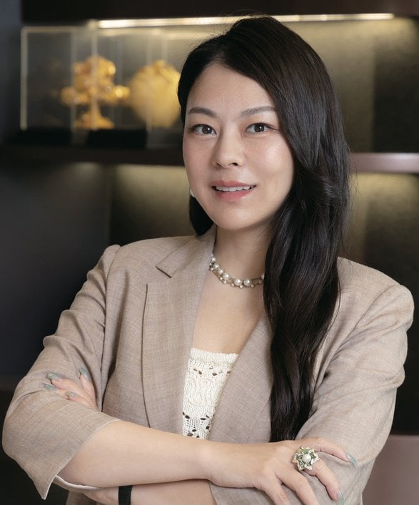 以人才驅動未來 友邦香港打造卓越團隊領導力 友邦香港高級資深區域經理鄭甘露(Candy)