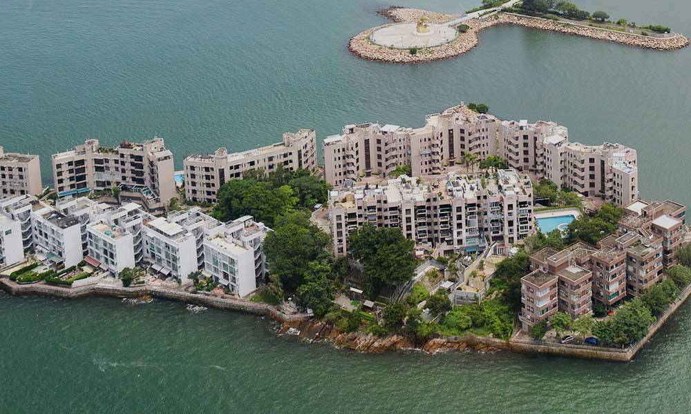 龍珠島「孤島價」278萬 月供7374蚊平過市區舊樓 網民：每朝落樓投奔大海！