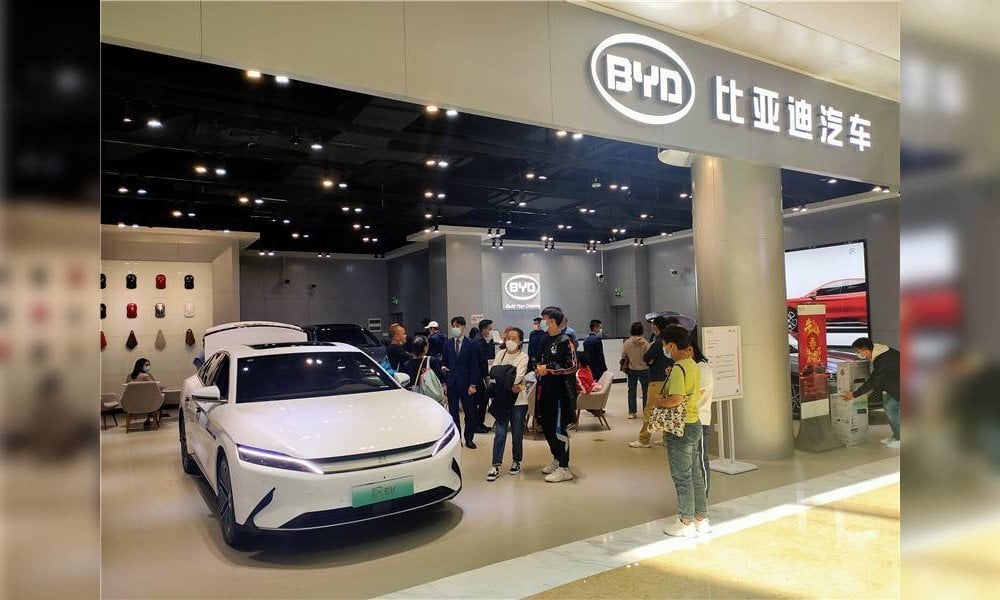 搶春節旺季市場︳內地比亞迪及Tesla 同時推優惠 最多降價11%