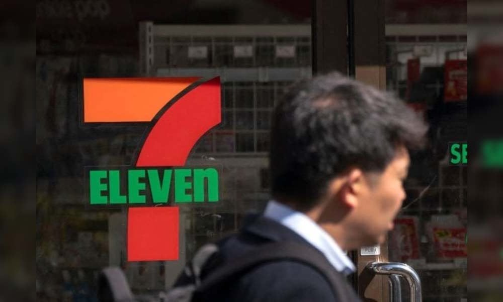 7-11收購戰︳7-11母企私有化夢碎：股價暴跌10%  又想考慮Circle K