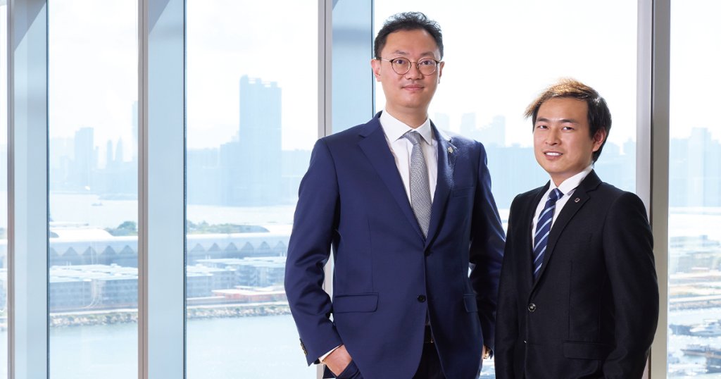 司洋洋 宏利ceo計劃 (左起)宏利高級經銷經理李舒揚(Solomon)及宏利財富管理經理司洋洋