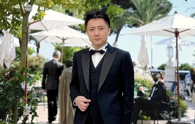 富二代鍾培生狂數「18蚊遊香港」直斥窮遊客無文化 爆Seed影片即登微博熱搜
