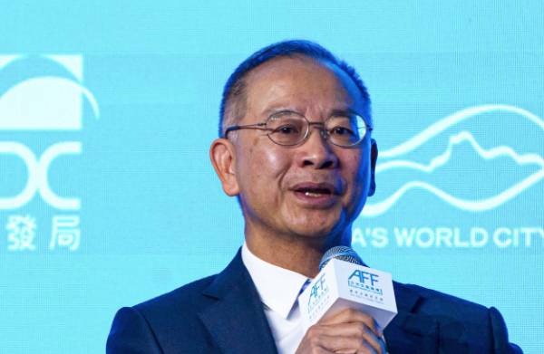 余偉文：「互換通」 LPR掛鈎合約數月內推出