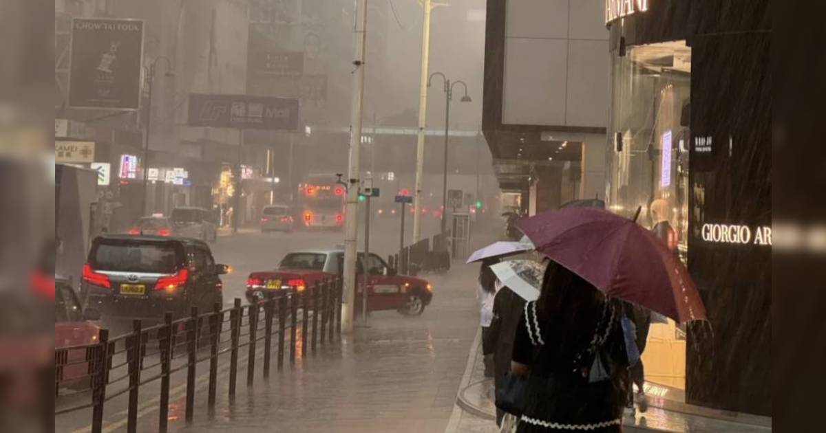 8日內四度發出黑雨創紀錄 網民：「港交所照開市後鬆手咗」「但你個app可唔可以冷靜啲」