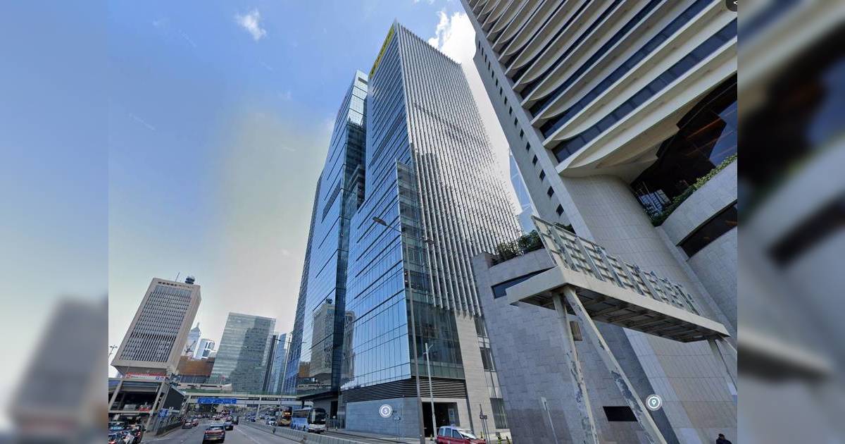 誠哥終於出手？ 丨傳委任財務顧問買中環建行大廈 長實：不予置評