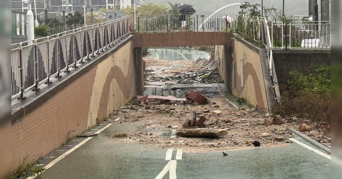 【多圖 風暴破壞】颱風樺加沙吹襲 將軍澳海濱滿目瘡痍 單車徑變河流商戶玻璃門吹爆