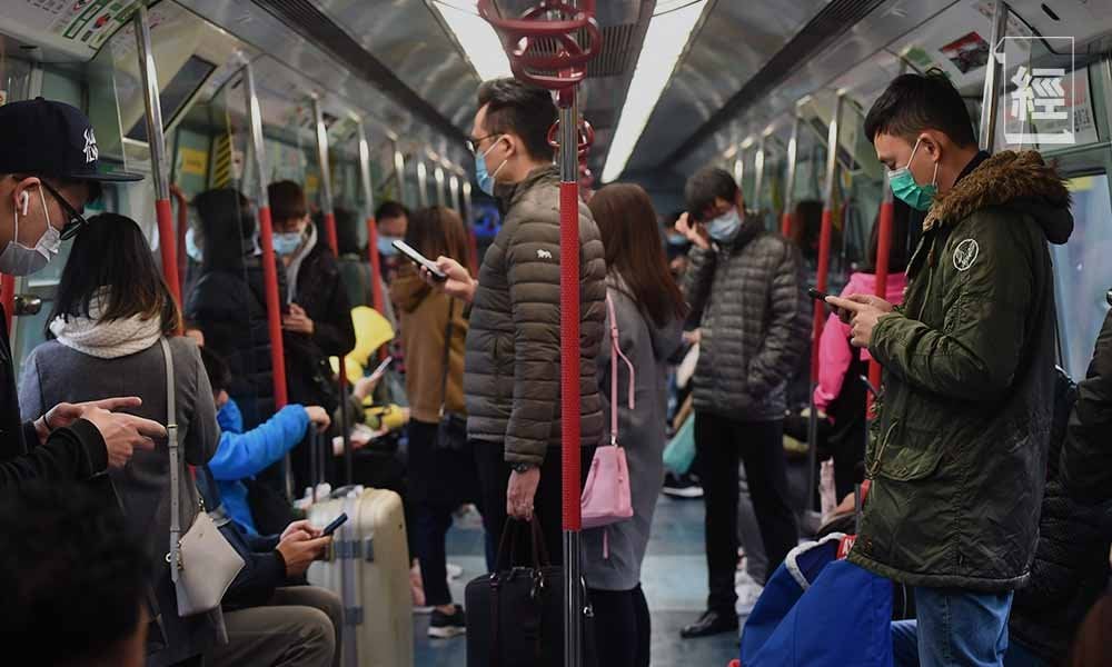 高學歷中產慨嘆「光鮮背後」！月入坐底30K但生活「唔上唔落」、跟足規矩反而被懲罰：今日努力讀書，他日就係Loser