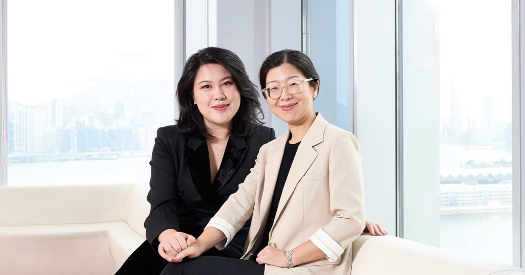 丁可寧 宏利ceo計劃 (左起)宏利高級經銷經理胡旻(Minna)及宏利財富管理經理丁可寧(Coco)