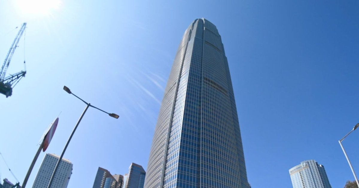 【寫字樓強心針】英資QRT大手承租IFC二期6層涉14萬呎 2027年進駐 港鐵：展現金融界對港信心