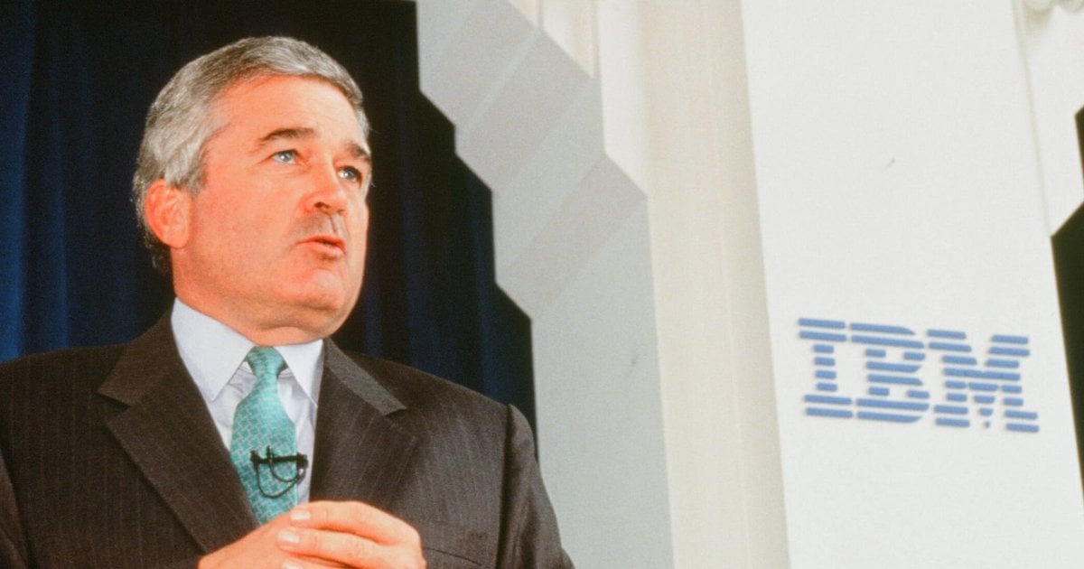 【傳奇殞落】IBM「救世主」葛斯納逝世享壽83歲 拒拆分轉型服務業 任內市值激增近6倍