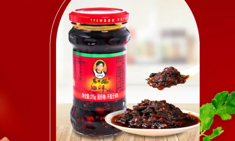 「老乾媽」交棒風波！八旬陶華碧「出山救仔」上戰場 回歸5年力谷業務上巔峰 民族品牌於《黑白大廚》高調登場