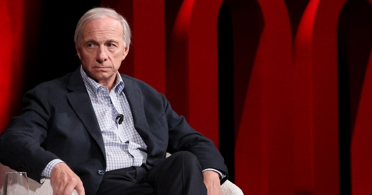 達里奧警告特朗普引爆「資本戰」！各國恐拒買美債籲持 15% 黃金 瑞銀 CEO 反擊：勿賭美國輸