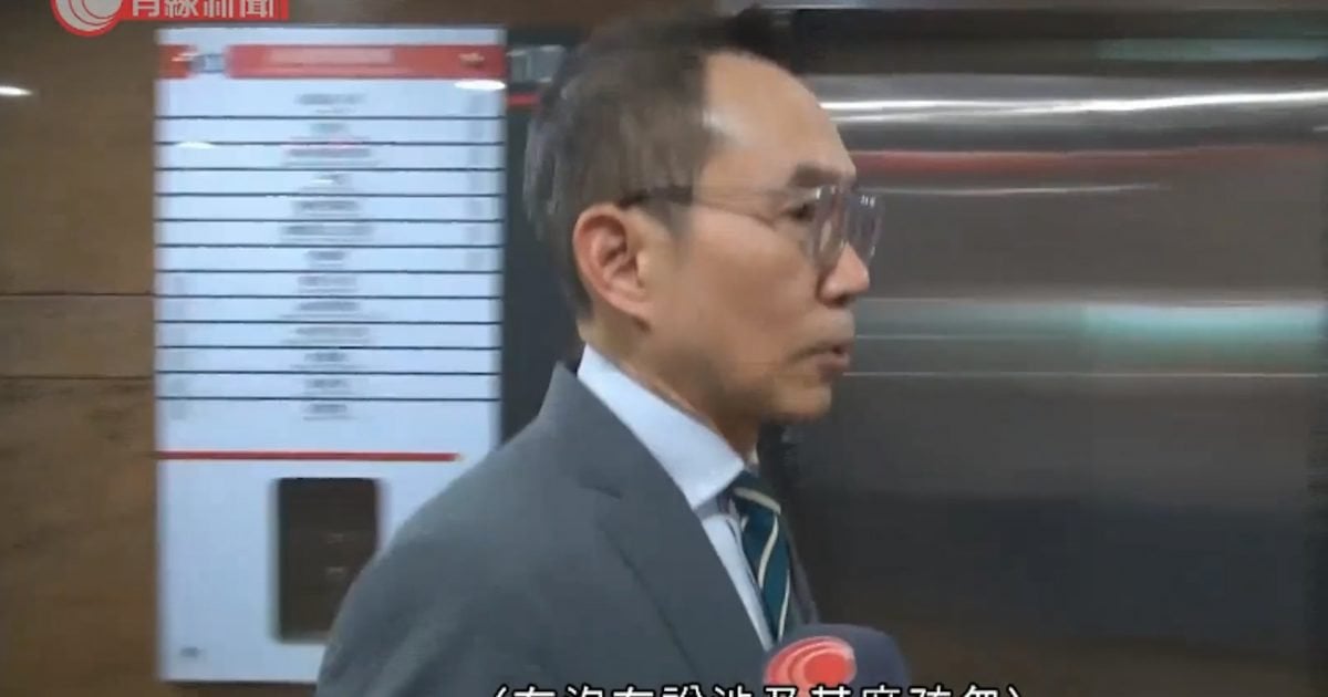 冒牌水案結果出爐 政府撤回前署長陳嘉信「銀紫荊星章」 3 下屬缺警覺性受罰