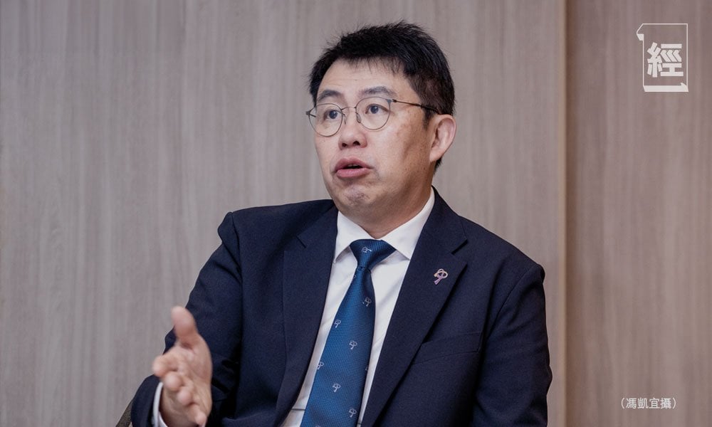 草根出身中四發奮考入醫科  急症歲月磨練出抉擇智慧