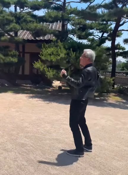 jensen huang (圖片來源:《劉QUIZ》截圖)