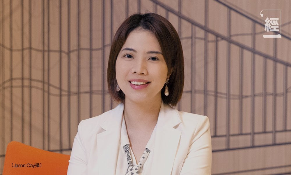 恒生指數公司 恒指 恒生指數公司營運總監鄭婷婷(Nancy)分享,未來的戰略核心將在於雙軌並行,一方面持續強化與現有國際夥伴的合作深度,另一方面則全力開拓東盟等具備高度增長潛力的新興市場。