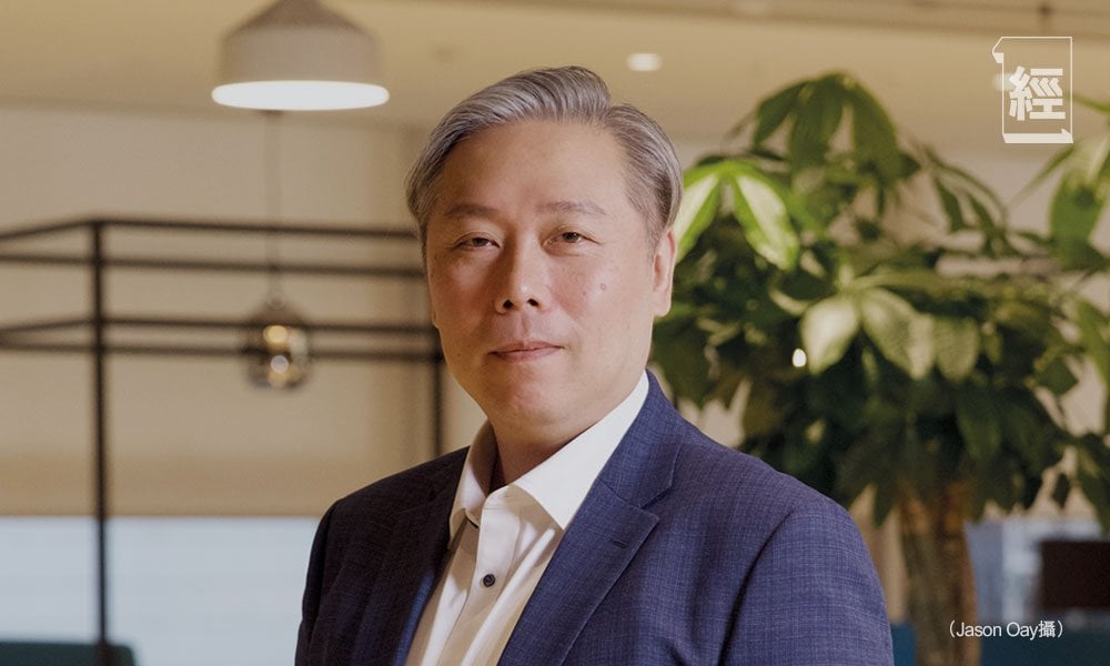 恒生指數公司 恒指 恒生指數公司資訊科技總監黃子耀(Dennis) 指,恒生指數公司與數碼港在「指數創新實驗室」的成功基礎上,宣佈推出下一階段的全新項目「主題指數探索計劃」, 並於6月30日舉行啟動典禮。