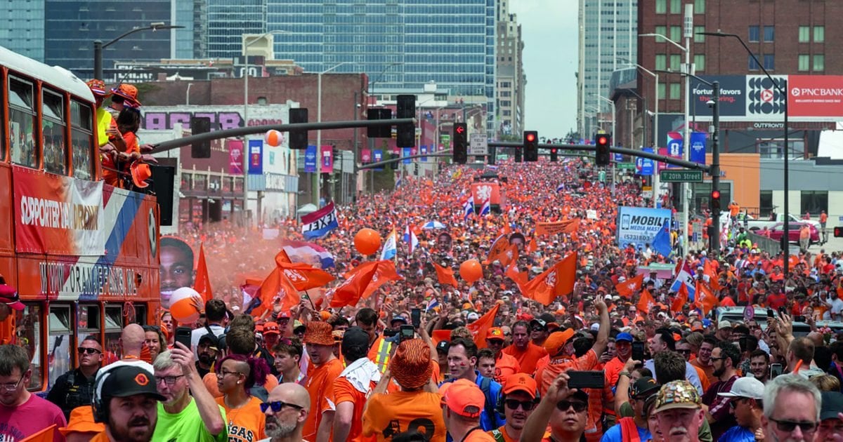 ＇I Never Want It to End＇:  The Surprise Economic Boost for World Cup Host Cities－By Owen Tucker-Smith,WSJ