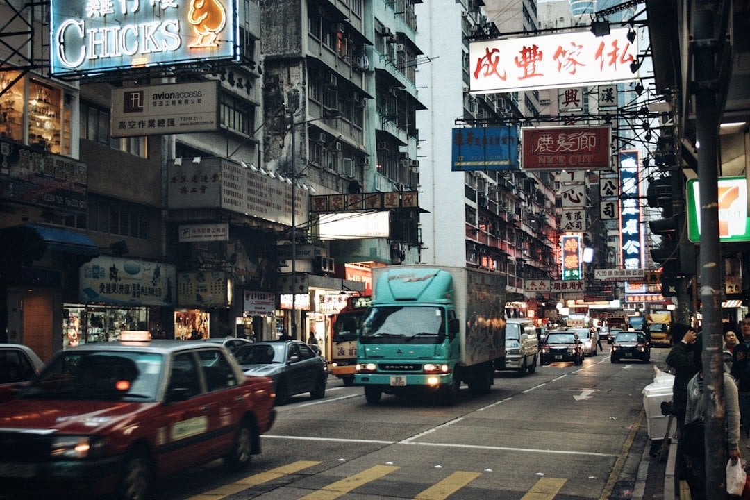客貨車收費表 香港街頭貨車