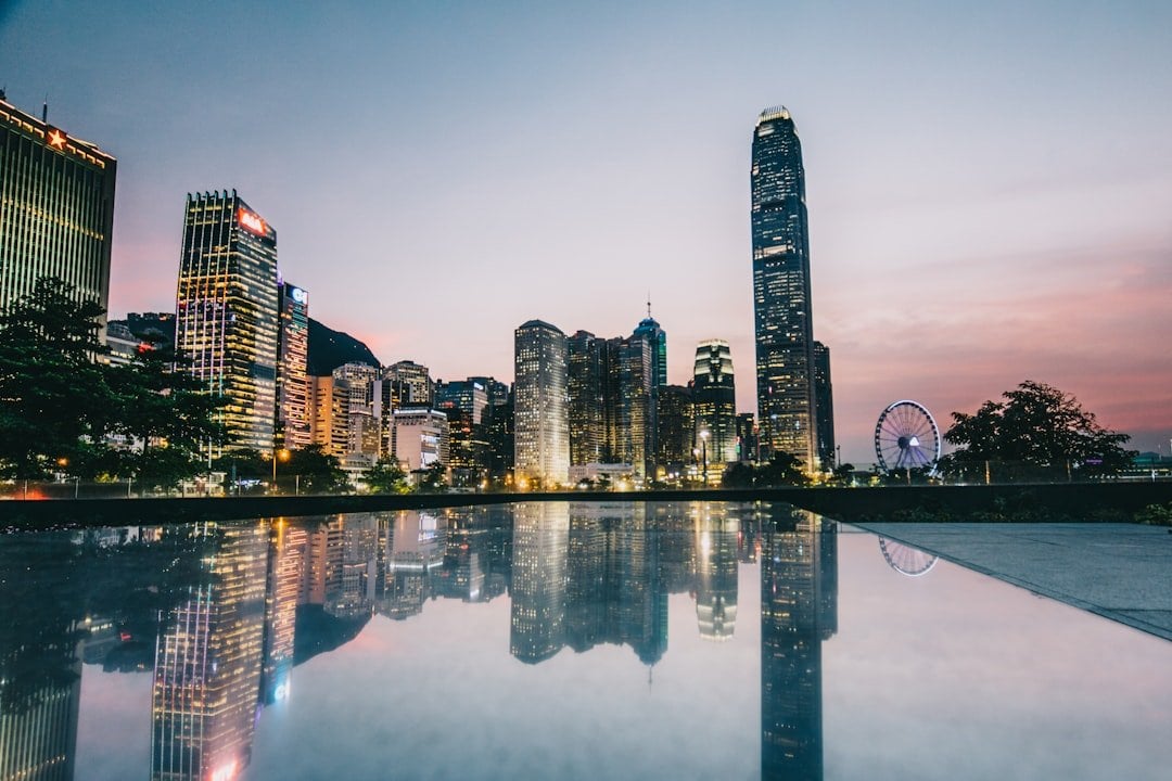 華僑永亨定期存款利率 香港中環金融區夜景