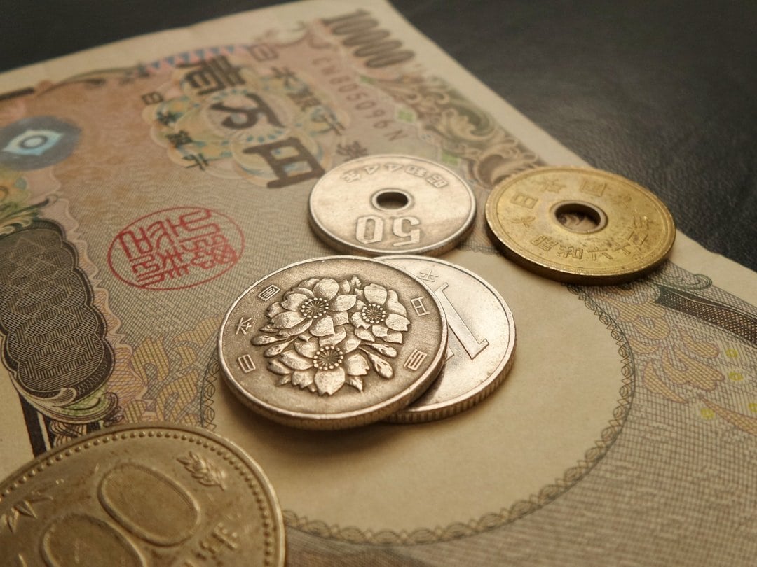 日圓兌港元匯率走勢 日圓紙幣及硬幣
