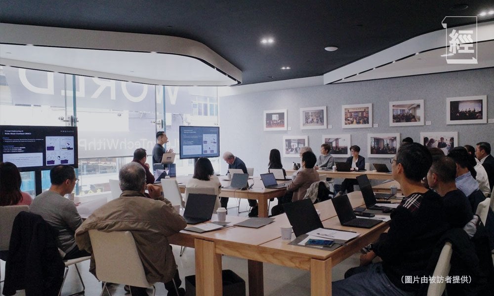 前線部署工程師 fde Preface近年轉型為大型企業管理層和員工,提供AI培訓。(圖片來源:圖片由被訪者提供)