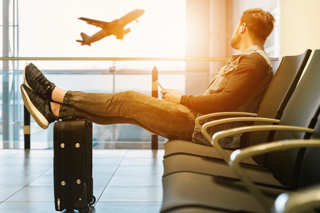 安盛旅遊保險好唔好 機場候機示意圖