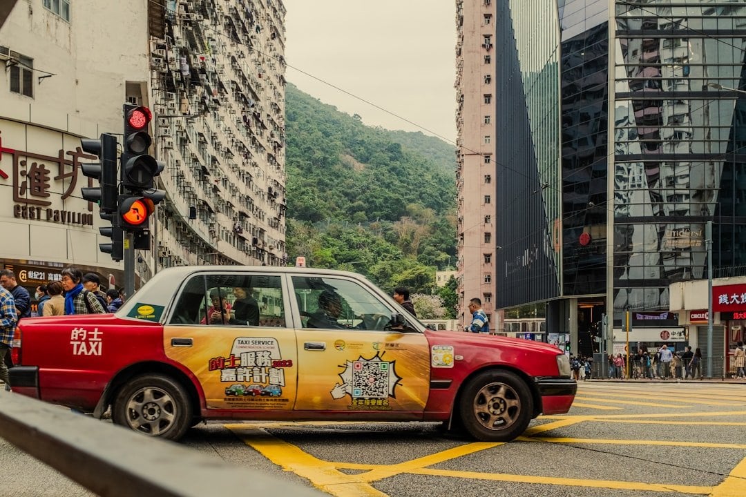 汽車第三者保險 香港的士街道