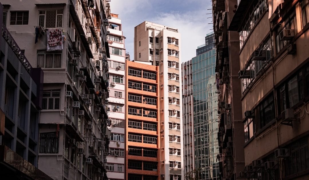 行政主任EO招聘｜入職條件／起薪點／遴選程序全攻略