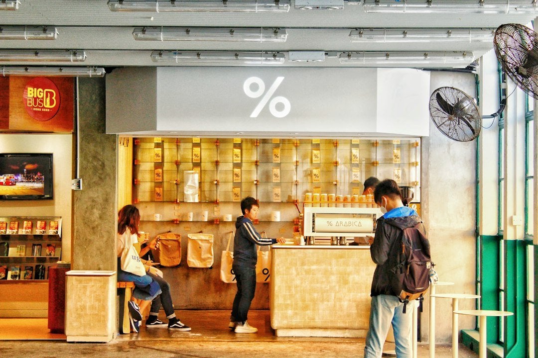 精緻窮 精品咖啡消費 香港
