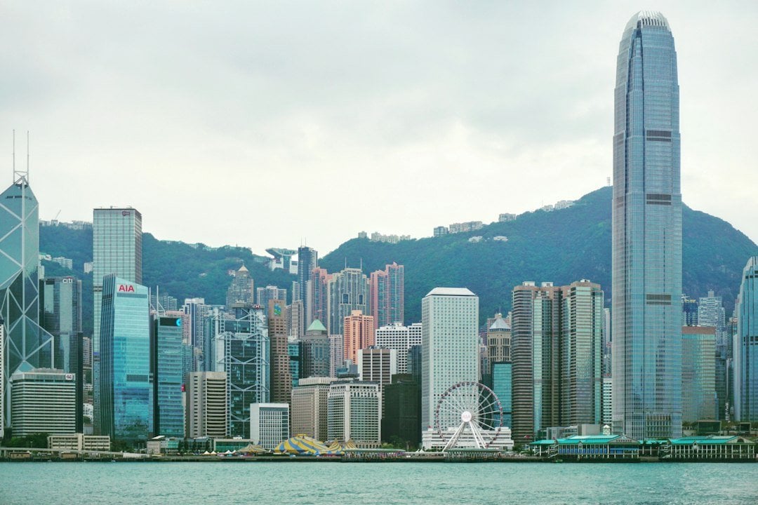 美國國債點買 香港銀行金融中心天際線