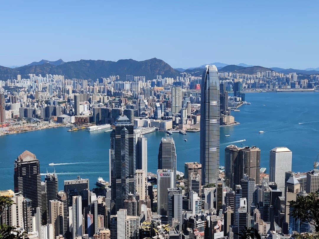 牛記找換 香港維港天際線示意圖