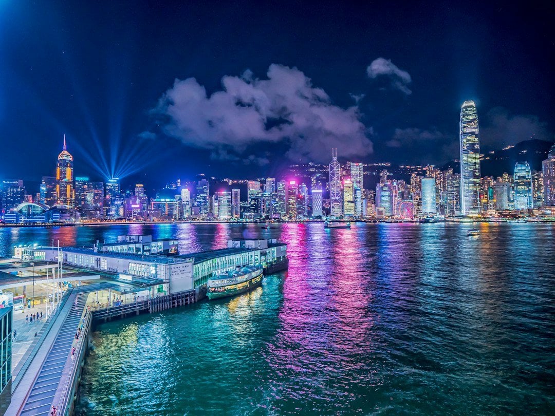 中秋信用卡優惠 香港維港中秋夜景