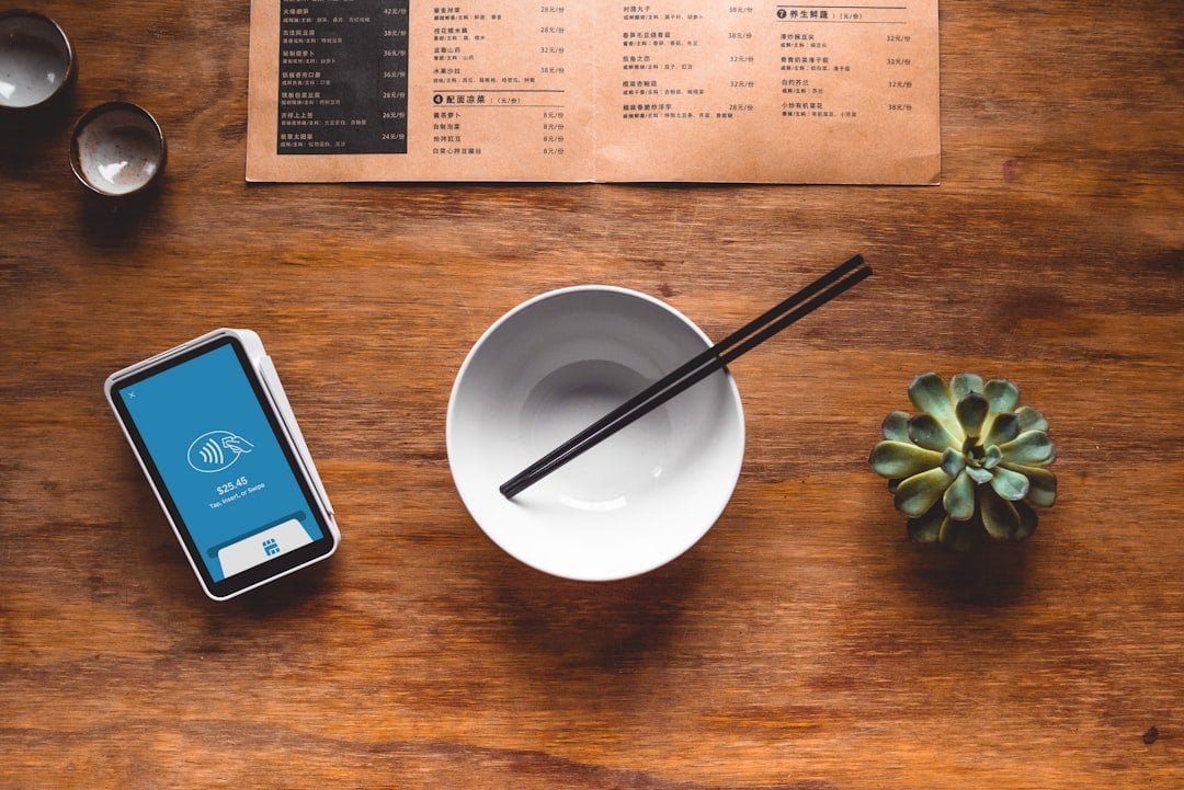 ShopBack Pay 教學 門市拍卡付款示意圖